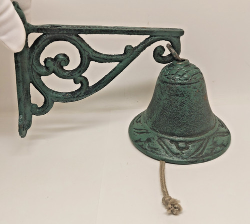 Vintage style farmhouse - farmhouse, cast