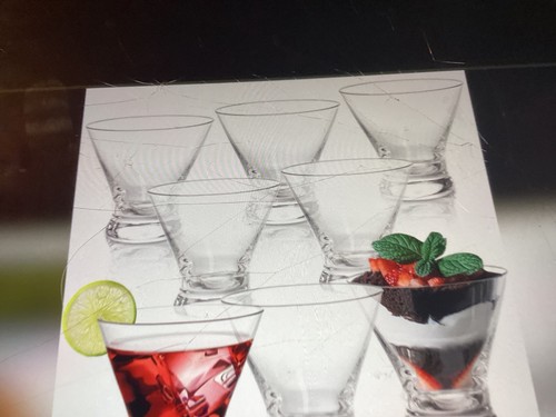 Martini cocktail glasses set
