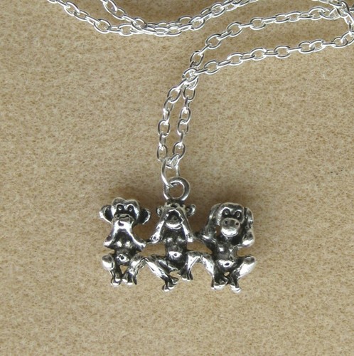 Three wise monkeys - three, 18"