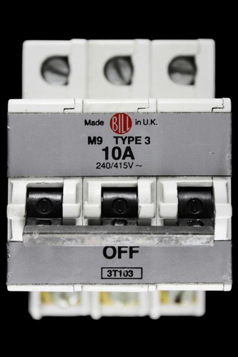 Bill amp type - type, triple