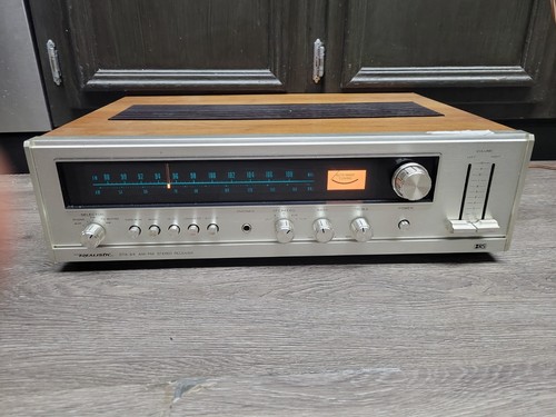 Vintage realistic sta - vintage,