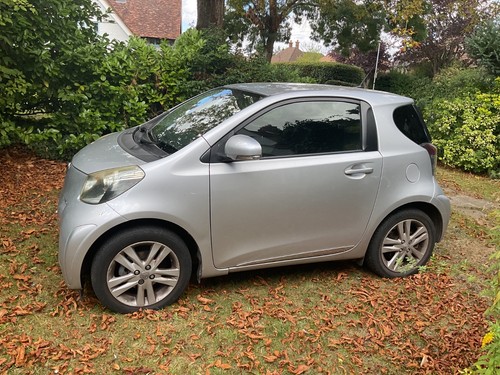 2010 toyota 1 3 manual - 2010, iq