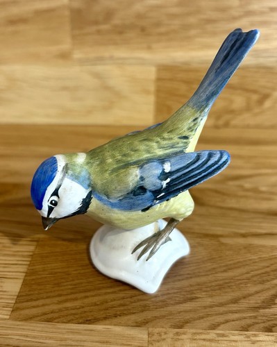 Goebel blue tit bird - tit, figurine