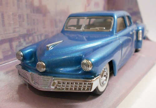 Dinky scale diecast model - dinky,