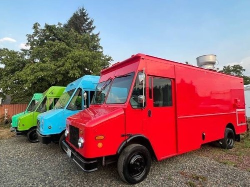 Food truck - &,