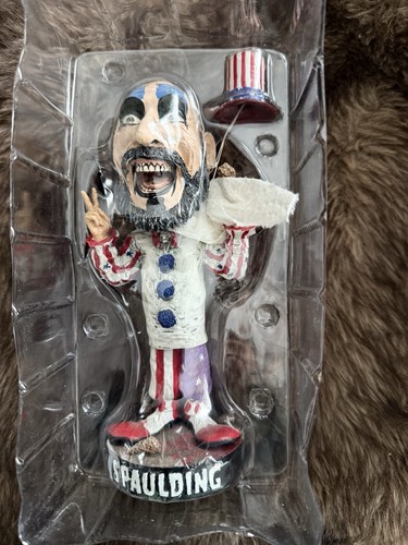 Neca captain spaulding - captain,