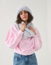 10815 Alpine Chunky snood &