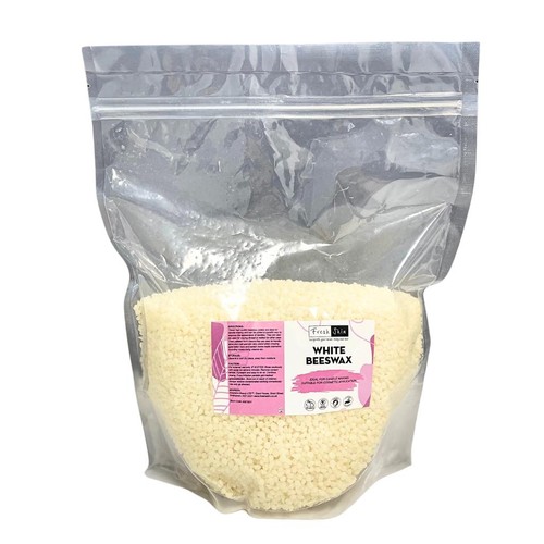 White beeswax pellets - pellets,