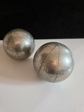 VINTAGE DECORATIVE METAL