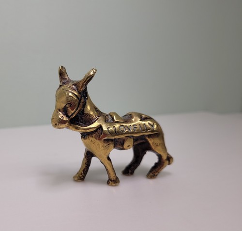 Vintage solid brass clovelly - brass,