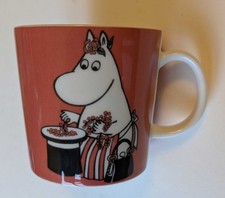 Arabia Finland Moomin mug Moominmamma and Berries (1999-2013)