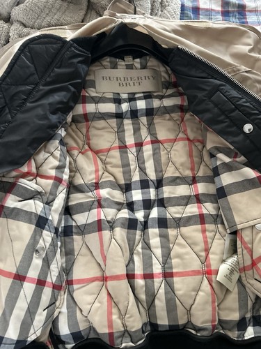 Burberry jacket size small - jacket,