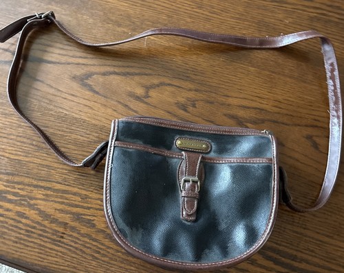 Liz claiborne genuine - liz,