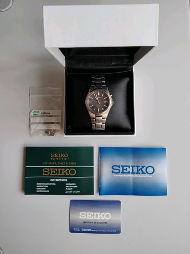 Seiko kinetic titanium watch - kinetic,