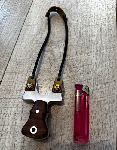 Custom pocket size - , catapult