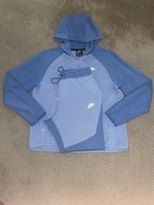 Old Season Nike Tech Fleece