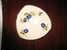 VINTAGE 1960's SMALL POTTERY