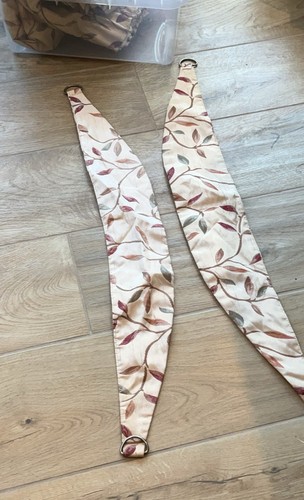 Leaf pattern curtains with - pattern,