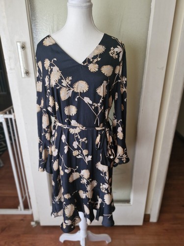 New ladies witchery dress - ladies,