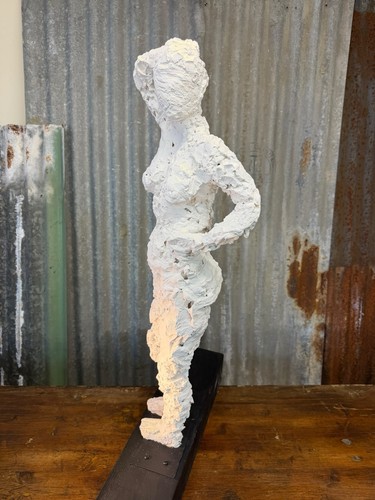 Plaster statue lady - statue, 1950