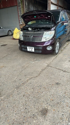Nissan elgrand e51 - , breaking