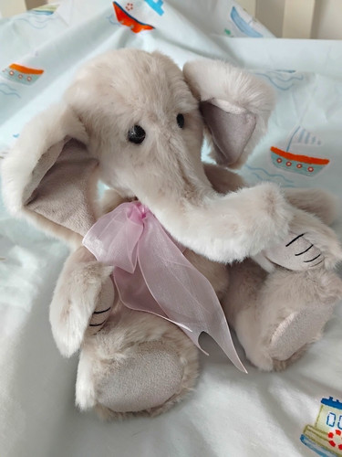 Charlie bears kindred elephant - charlie,