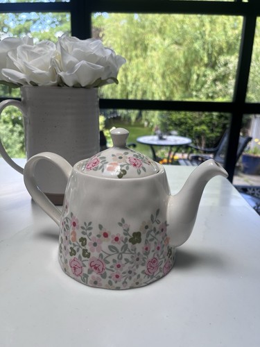 Cath kidston hedge rose - kidston,