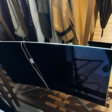 Samsung 48 inch Curved Smart TV, Full HD 1080p. Used Good/Working Condition.