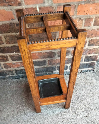 Vintage oak umbrella stick