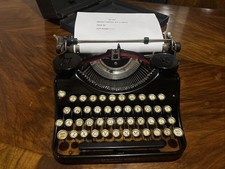 Underwood Antique Typewriter - seems to still work ok