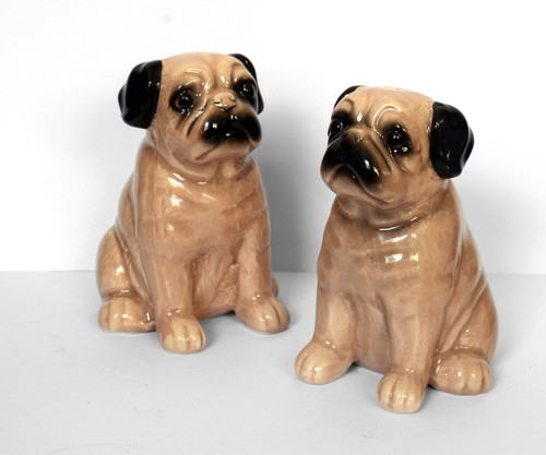 Pug dog novelty salt pepper - salt,