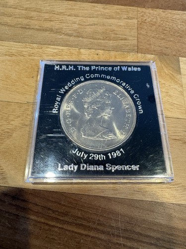 1981 royal wedding crown coin - 1981,