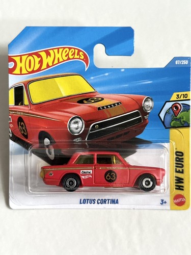 Hot wheels lotus - hot, cortina