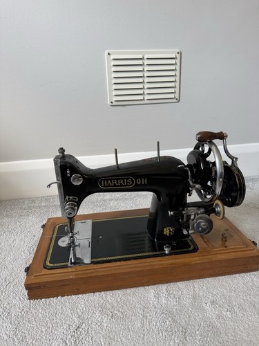 Harris hand crank sewing - hand,