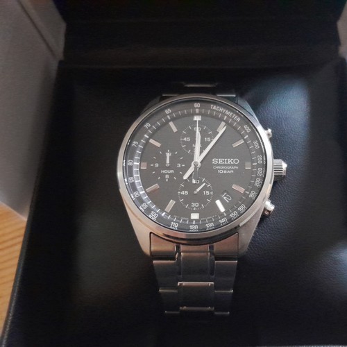 Seiko quartz chronograph black - quartz,