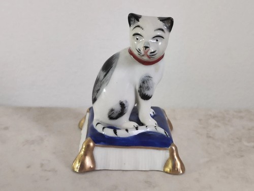 Antique chelsea samson cat - chelsea,