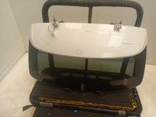 BMW 3 SERIES Rear Window