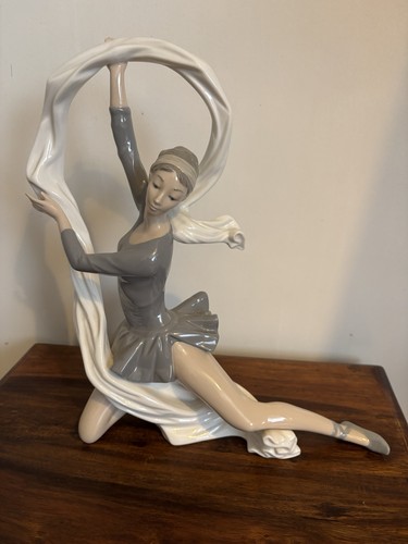 Dancer with veil ballerina - dancer, nao