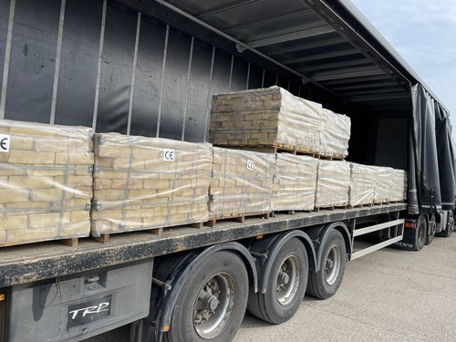 000 yellow stock bricks - stock,