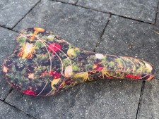 Charge Christmas-themed Saddle (Spoon?) Used. Rare. 