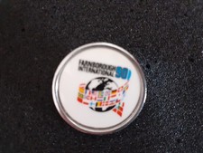 Farnborough International 90 Air show 1990 Metal pin badge Good