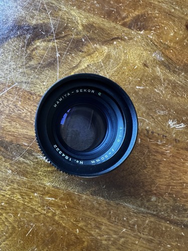80mm mamiya sekor - f1.9,