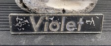 Datsun Nissan Violet Badge