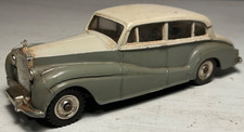Dinky Toys Rolls Royce Silver Wraith No 150 For Restoration