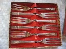 Set of silver-plated cake or