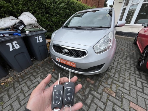 Lost kia venga - kia,
