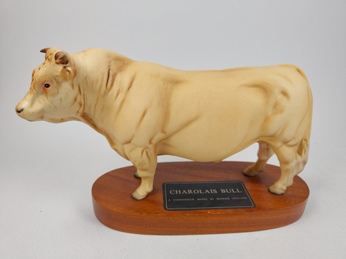 Beswick charolais bull f - charolais, a/f