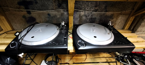 Numark 1625 turntable - dj,