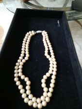Vintage Pompadour Hallmarked Vaux Pearl Necklace