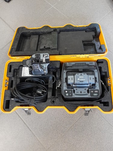 Fujikura 90s fusion splicer - fujikura,